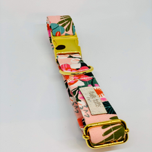 Load image into Gallery viewer, The Peony Flowers Dog Collar Bundle&#39; - Fluffy Tales
